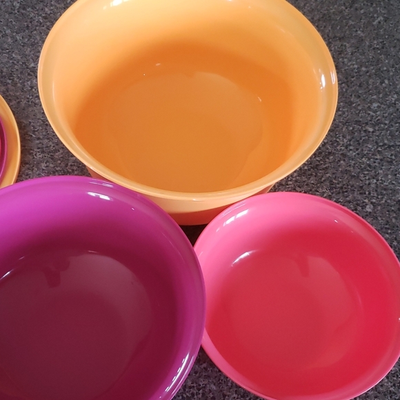 Tupperware Kitchen New Tupperware Serving Bowls Set Poshmark